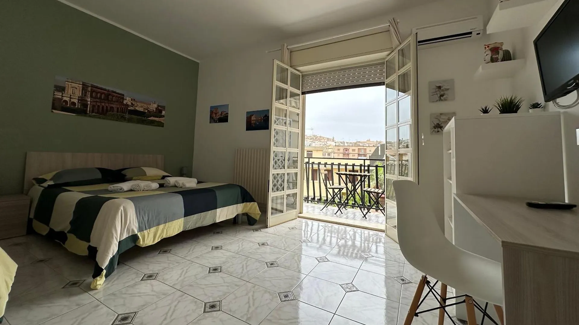 La Madonnina Bed and Breakfast Noto 0*,